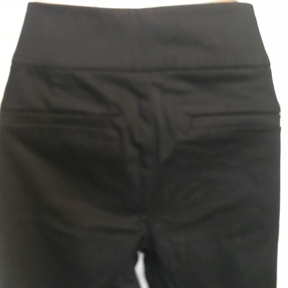 Loft black capris - Picture 3 of 3